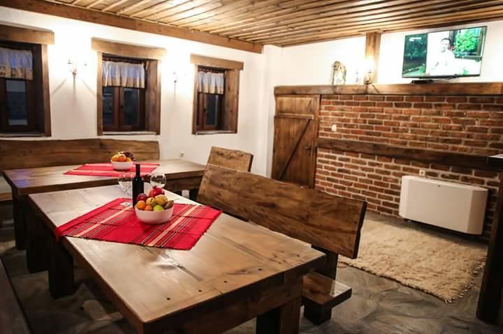 Yancheva Guest House Delchevo Exterior photo